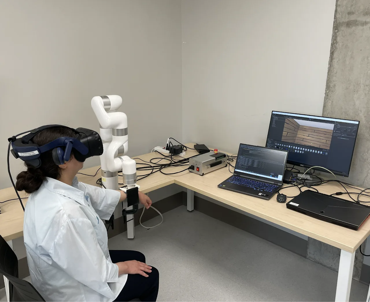 ROBOREHAB-6D — figure 2